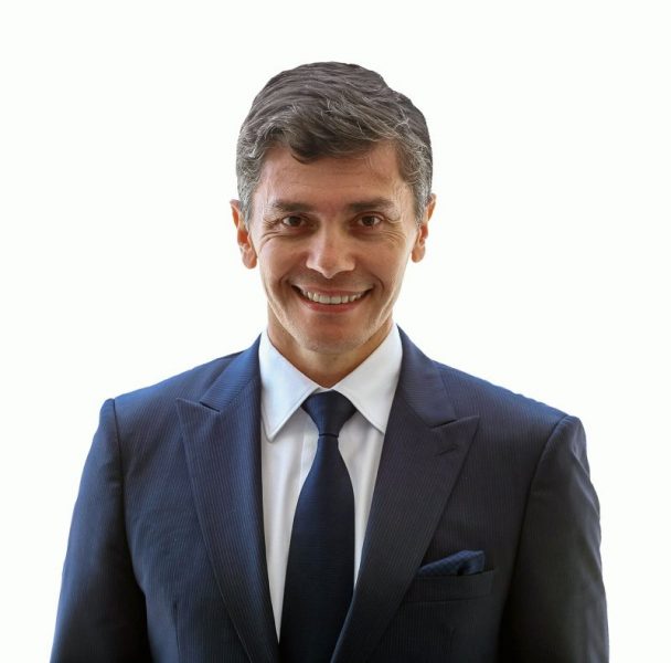 Steve Tzikakis, Sitecore 1a