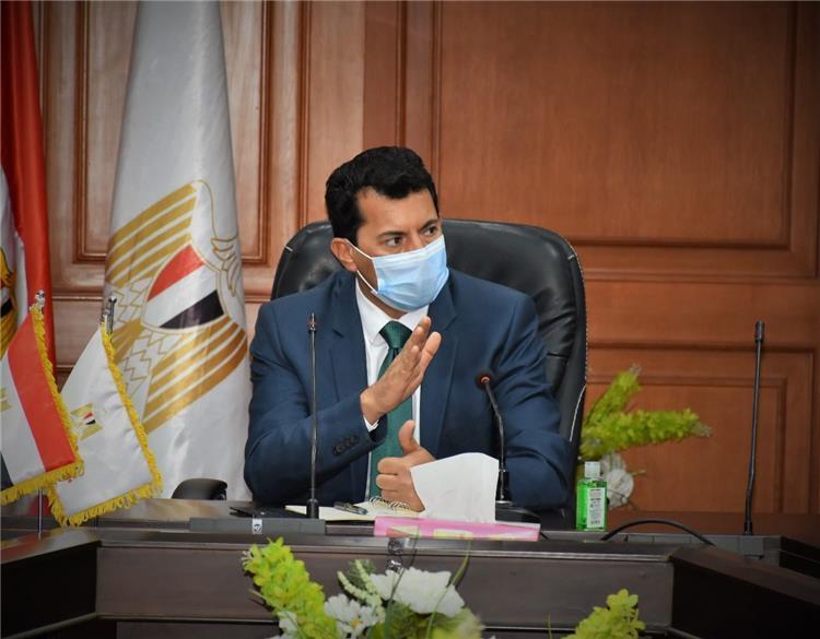اشرف صبحي