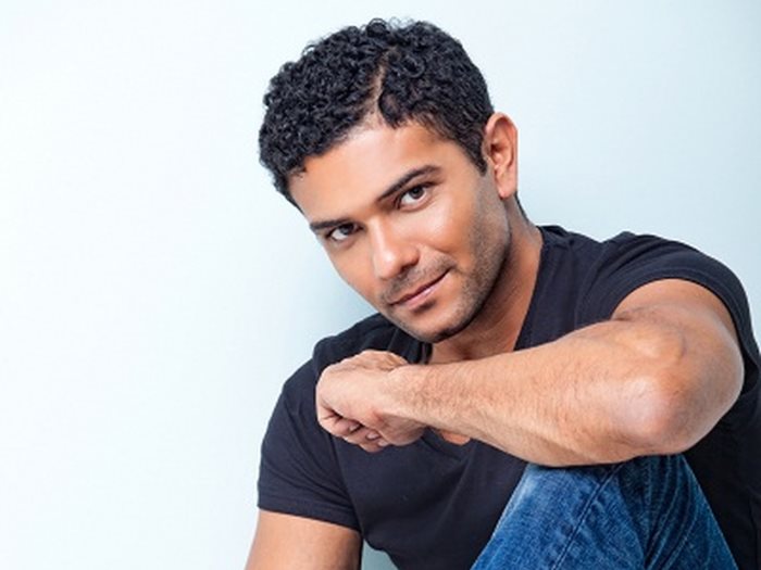 آسر ياسين رجل أعمال في «شماريخ» – العالم اليوم
