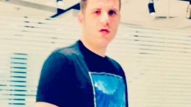 Fd7260d7 26bd 49ff A275 394bac5af223