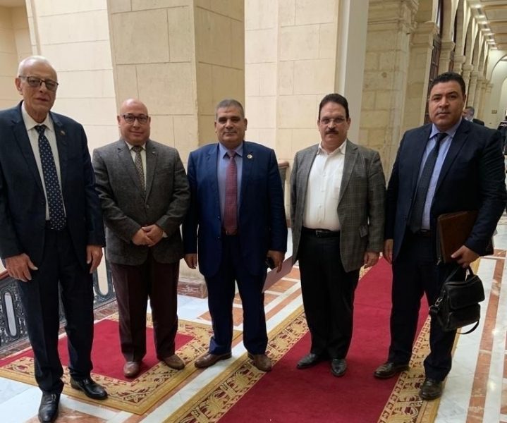 04065725 5c82 48e0 Aea3 F4c65db75793