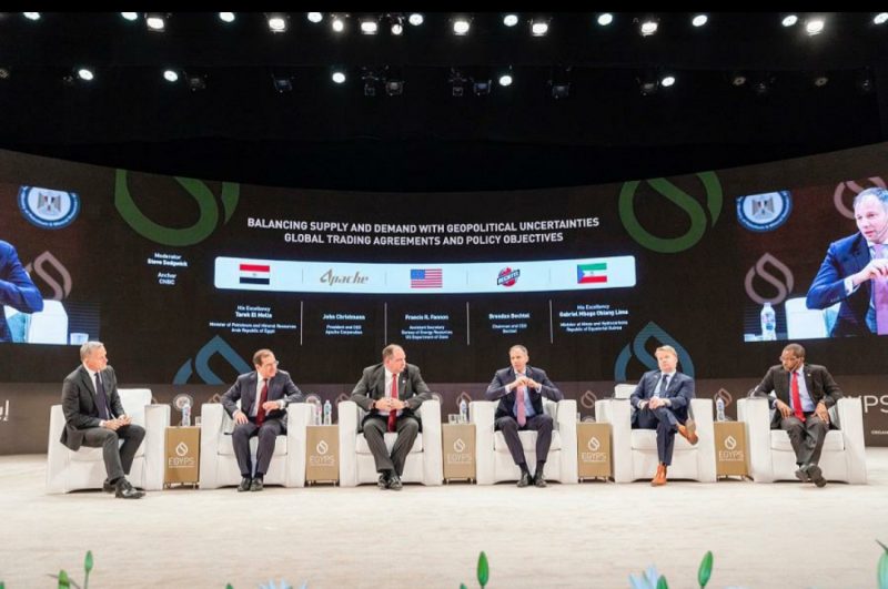 ٢٠٢٢٠١٢٥ ١٧١٨١٥