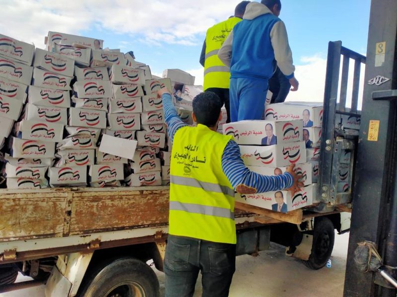 «مستقبل وطن» يوزع مساعدات غذائية على «الأكثر احتياجًا».. ومعارض ثابتة ومتنقلة بتخفيضات 35%