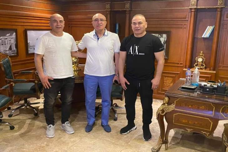 حسام حسن وشقيقه