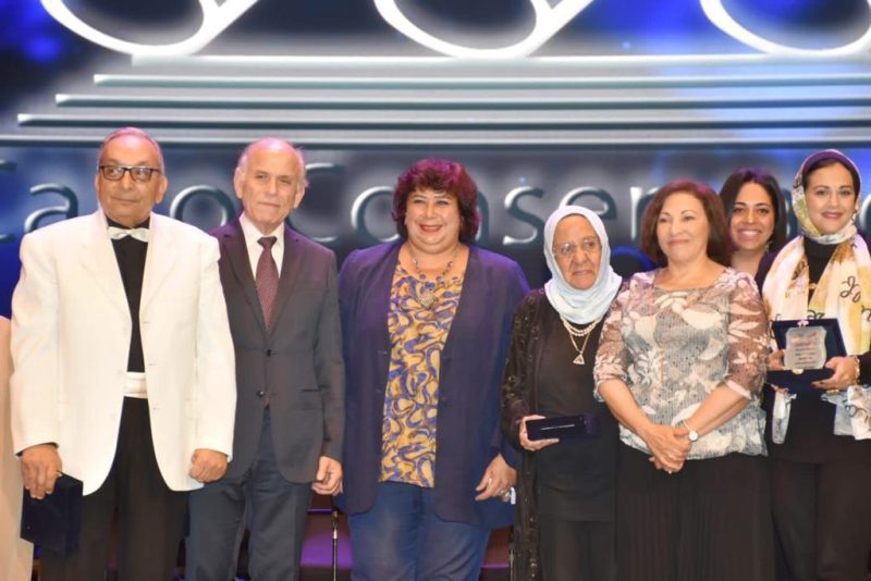 وزيرة الثقافة