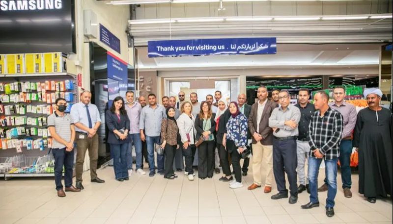 كارفور مصر تتعاون مع "تحديث الصناعة" في مبادرة تطوير صناعة العسل الأسود بقنا