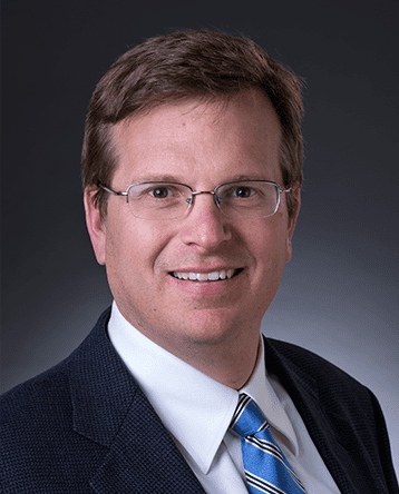 صورة آلن روبنسون، مدير جامعة سي إم يو إفريقيا 