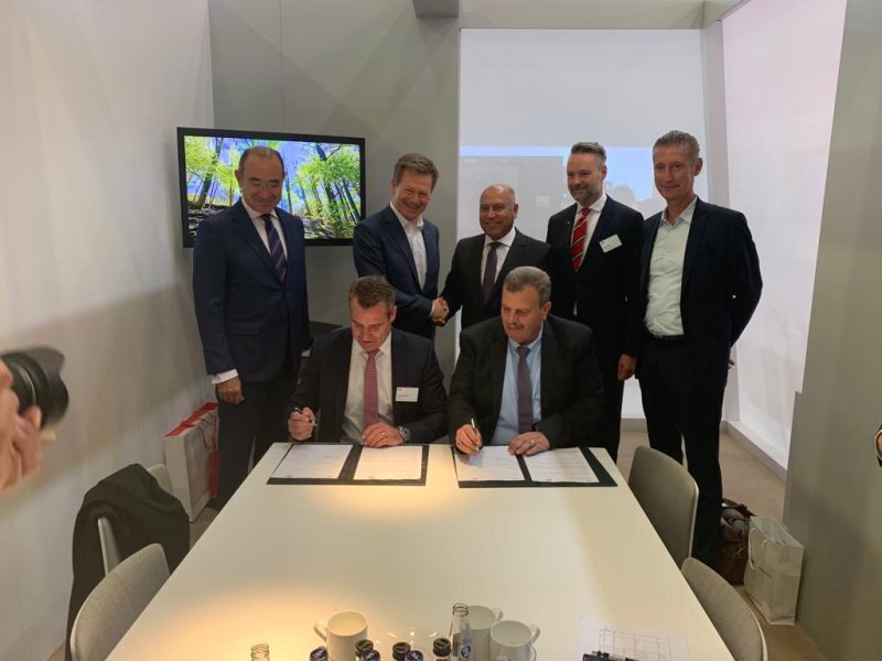 وزير النقل كامل الوزير