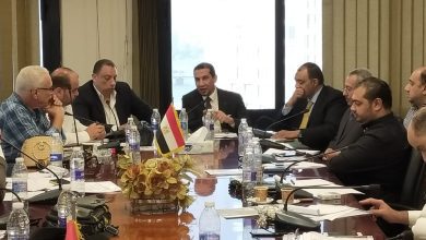 غرفة صناعة الجلود تتعاون مع "تنمية المشروعات" لتمويل وتقنين أوضاع مصانع وورش الأحذية