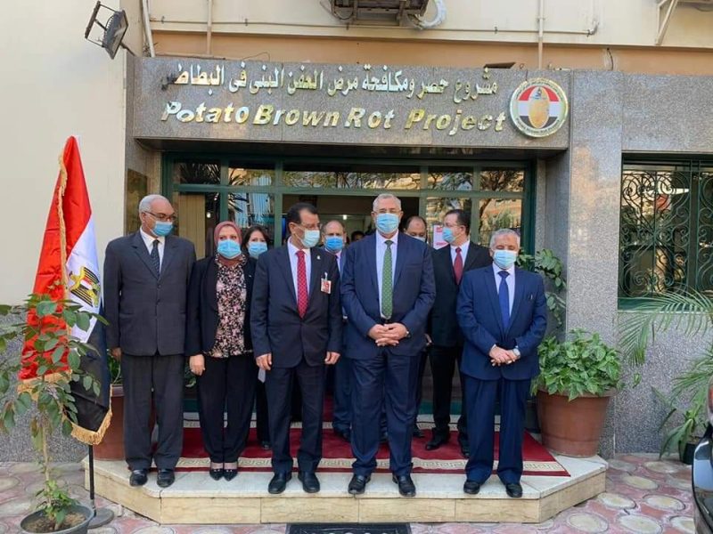 D4f4c1ed C282 40b0 8fd8 F530ad724f45