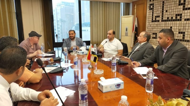 شعبة المصنوعات الجلدية تبحث التعاون مع الجمعيات التعاونية في استيراد مستلزمات الإنتاج