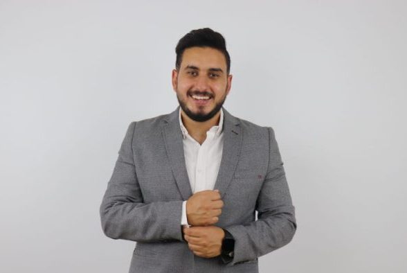 عمرو العربي مدير البرامج التعليمية في Mcs