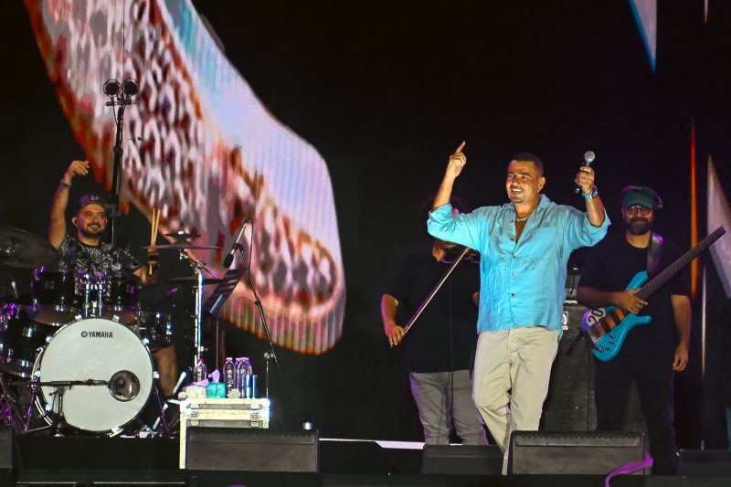 حفل عمرو دياب