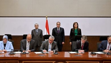 19 2023 638320159621956112 195 ١