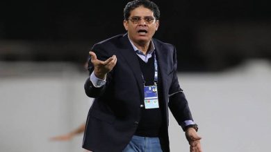 أيمن الرمادي مدرب سيراميكا