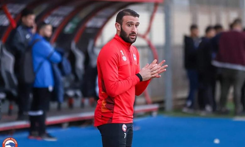 عمر كمال عبد الواحد