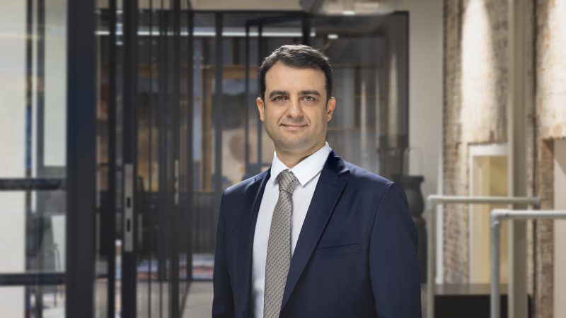Akin Garzanli