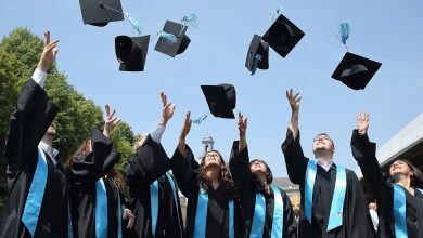 خريجو الجامعات 02