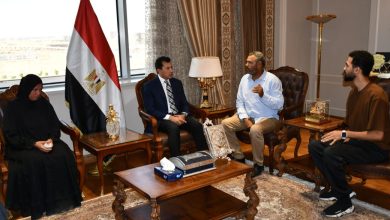 لقاء وزير الرياضة بأسرة اللاعب الراحل عمرو مصطفى