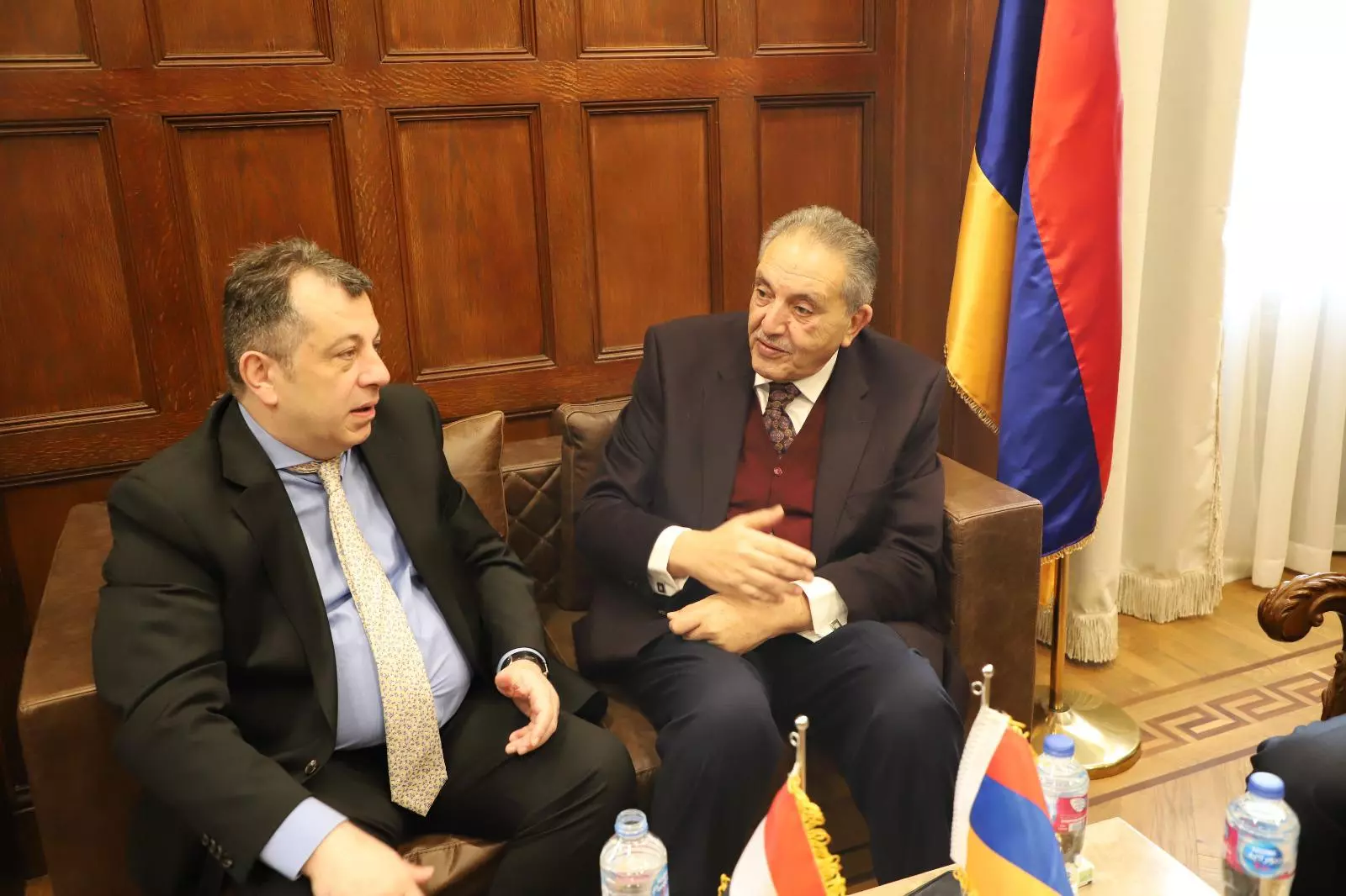 9e27eae7bd6e1e762b6f40c098d64513