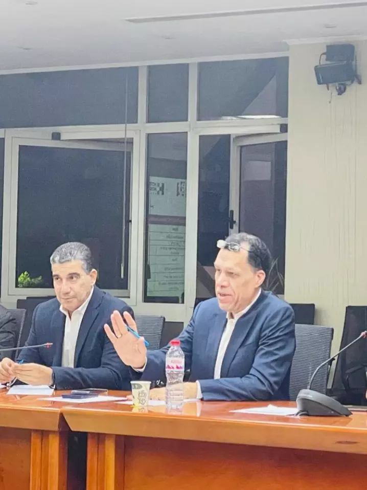 D5ecf22f93ebda0348d3a8387575d01e