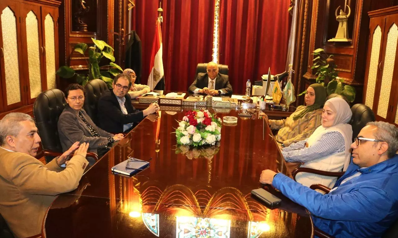 729aed2a91601bf4a3014a562826bdde