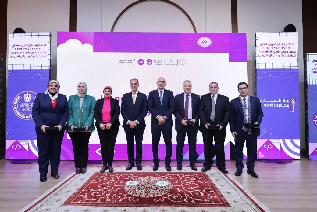 C06e15f3087b80e76451e991a7cfa043