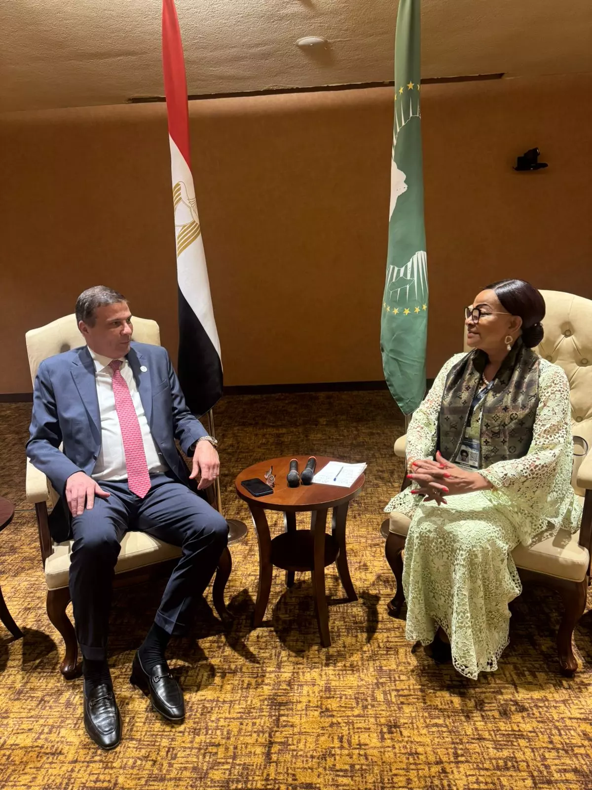 Cef60eab13367cd7a402d12c7b29d359