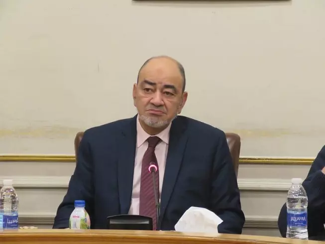 رئيس شعبة المستلزمات الطبية : مذكرة لرئيس الوزراء للتدخل وحل أزمة تصديقات الشهر العقاري علي الشهادات الفنية للصادرات