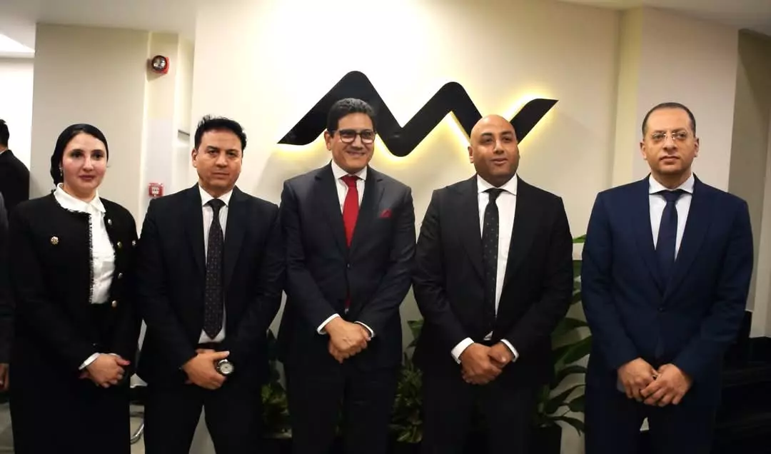 2f882521700b8a6bb6f87d662fbca987