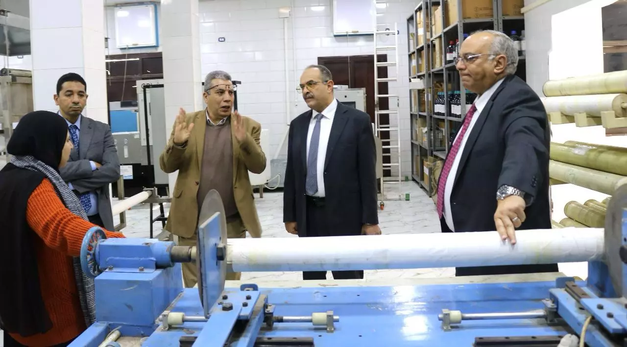 4b085207343b4e7a618de3794617fd88