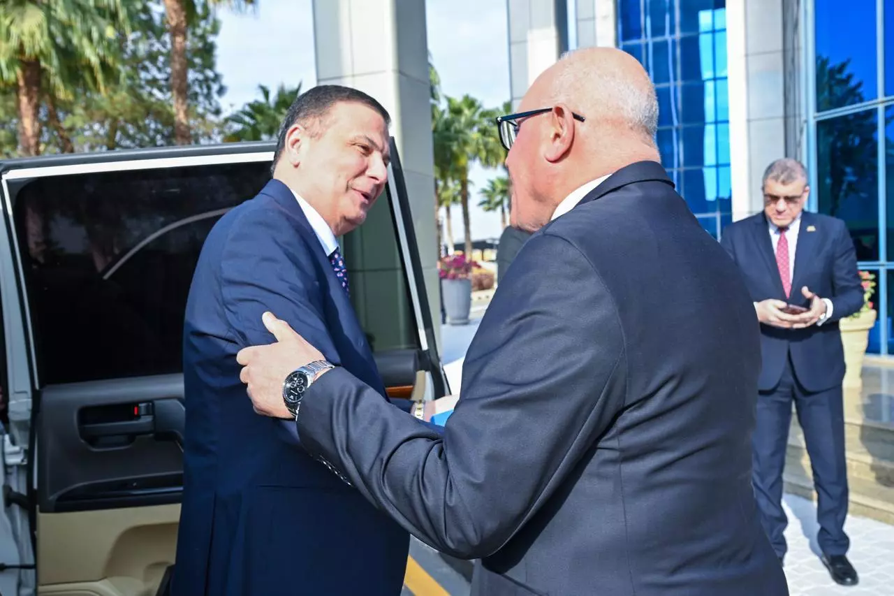 8d765be6fa3482889ac7a3a79dd8c204