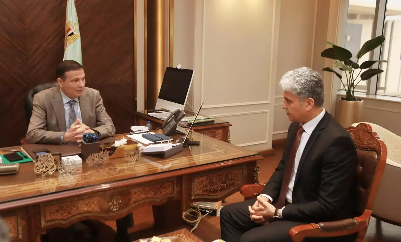 8ecd8e144b89f3226f23250697f5532d