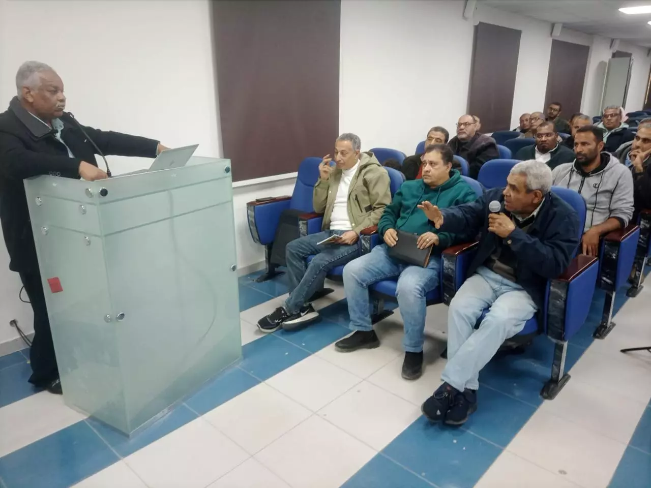 Bafda0c916c772f4ff06a3411676cdc6