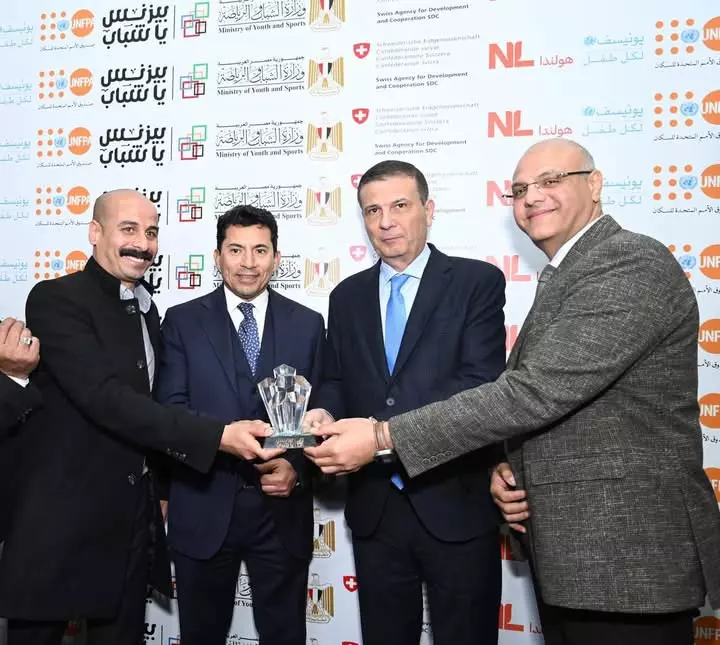 E0d2b842698e4617909d7473f857d6b3