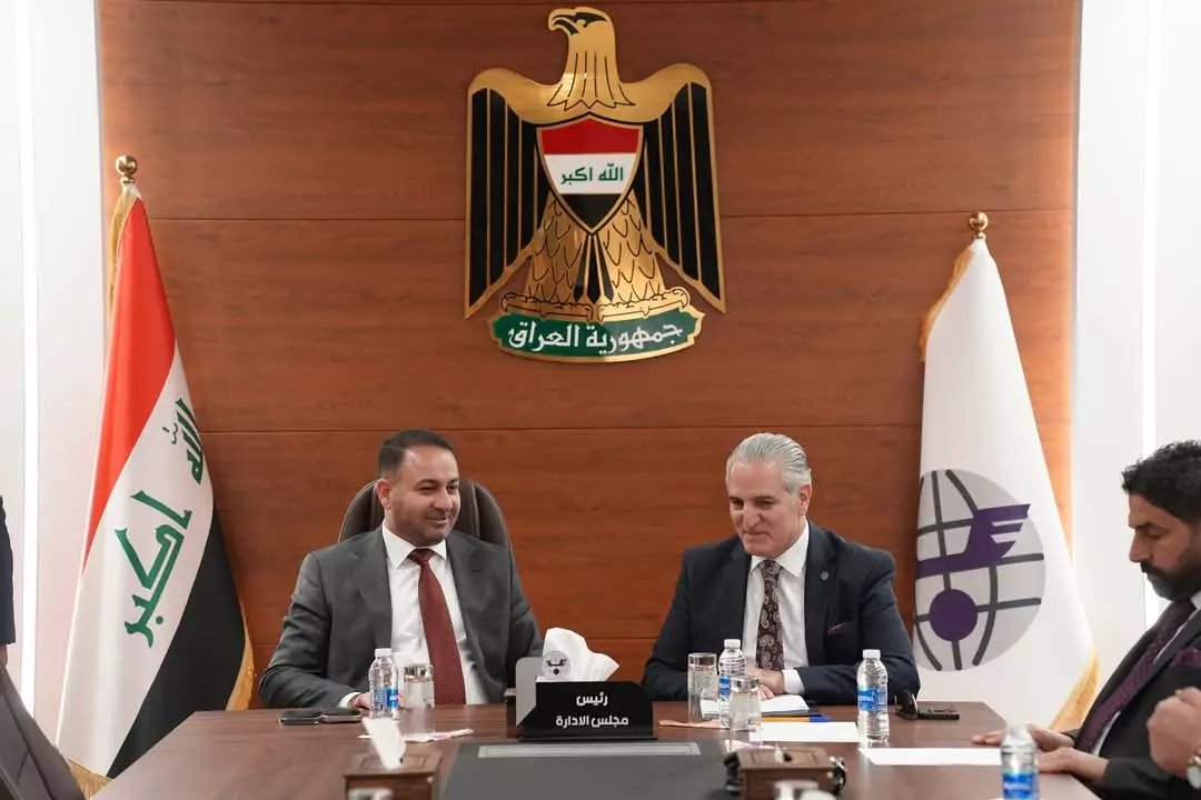 E17f1d017e5bbd0f6d1a4e43bb9f0ace