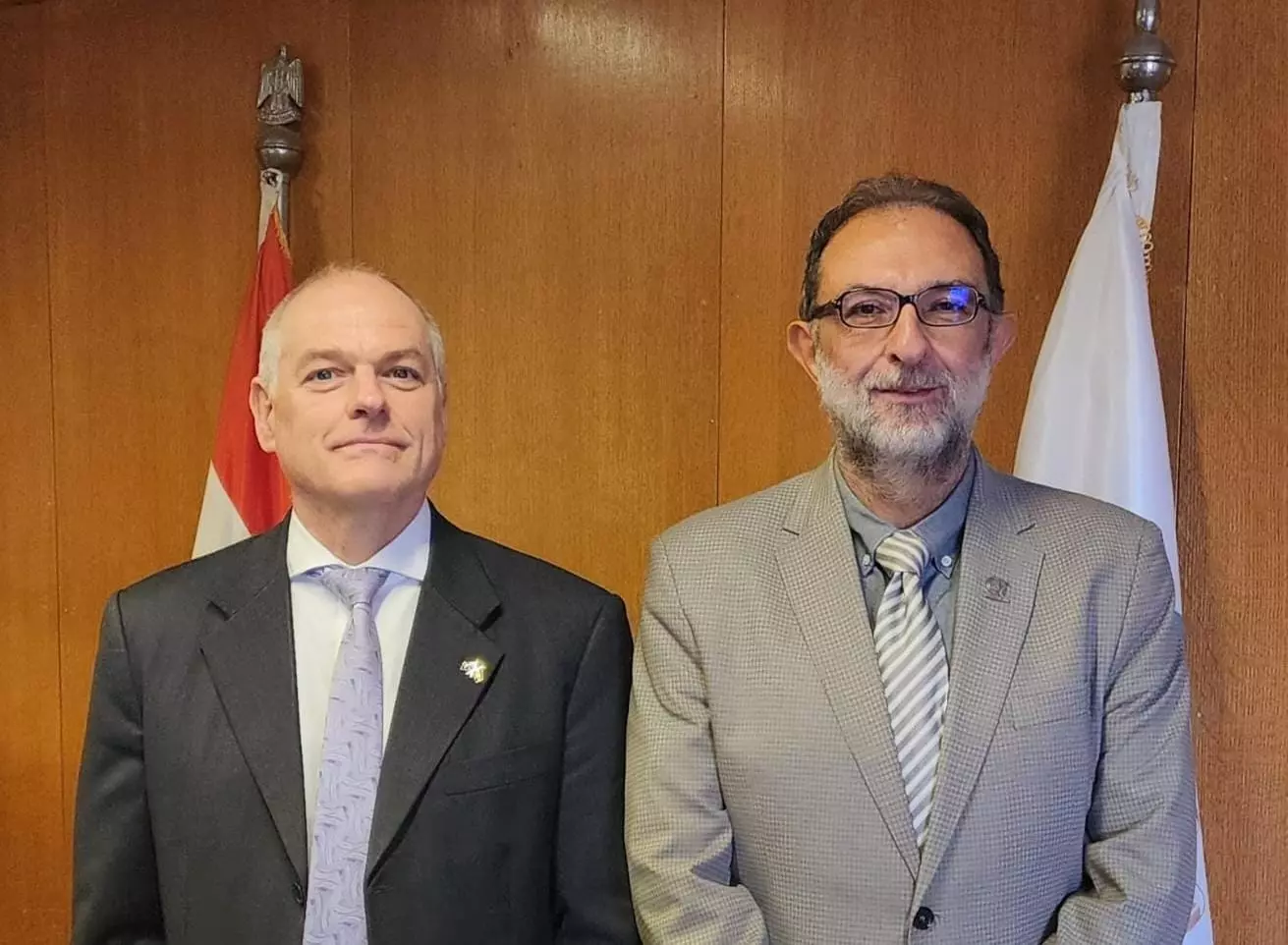 E35014cec37f571737a27bb87e842ca6