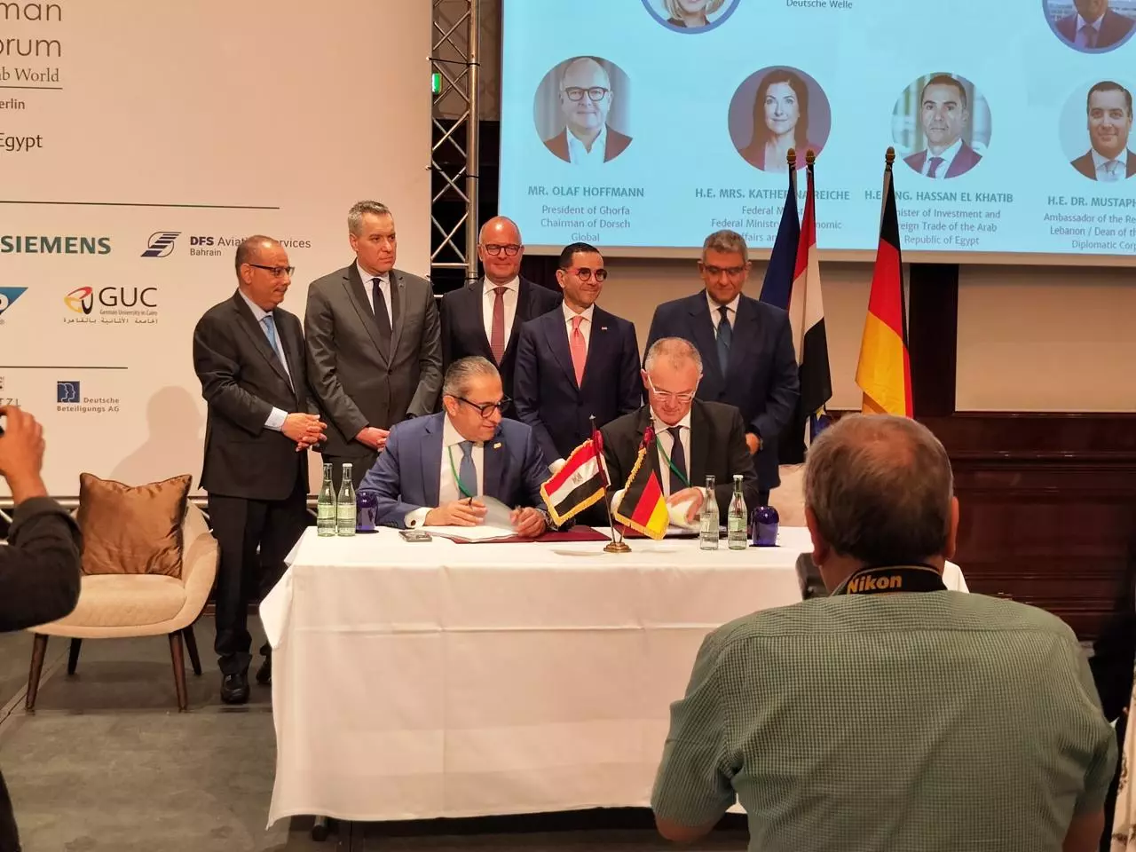 5b92cc677dd2302fa597e727c5acd8ad