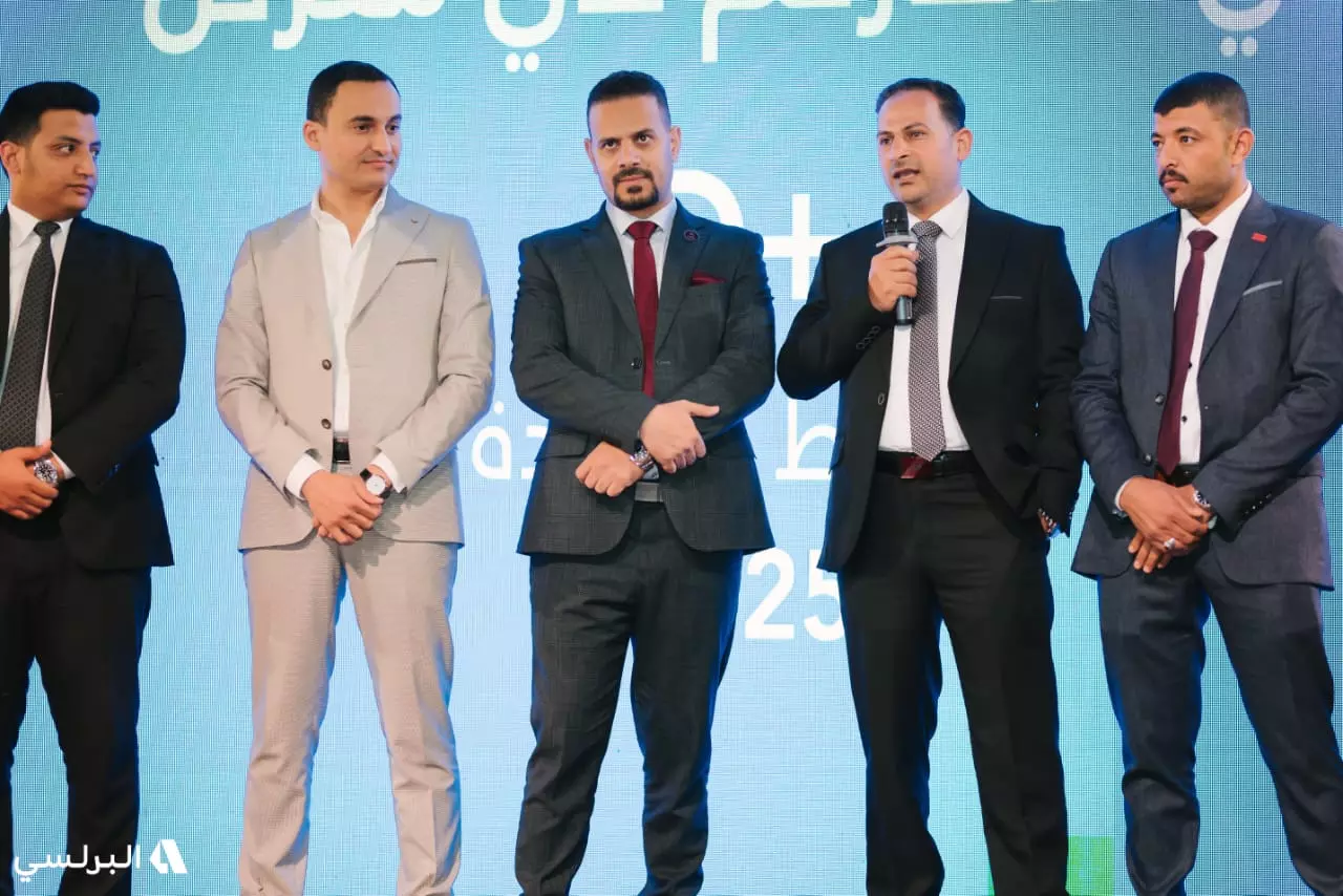 A06e7ea2d19f3d93aba563cdcc69e764