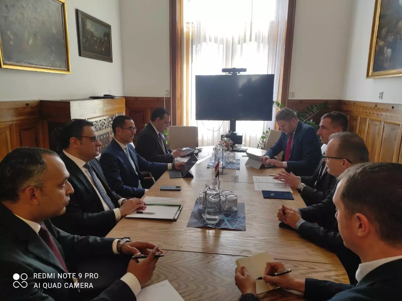 58dfc72501ec7a6cce996565104af42b