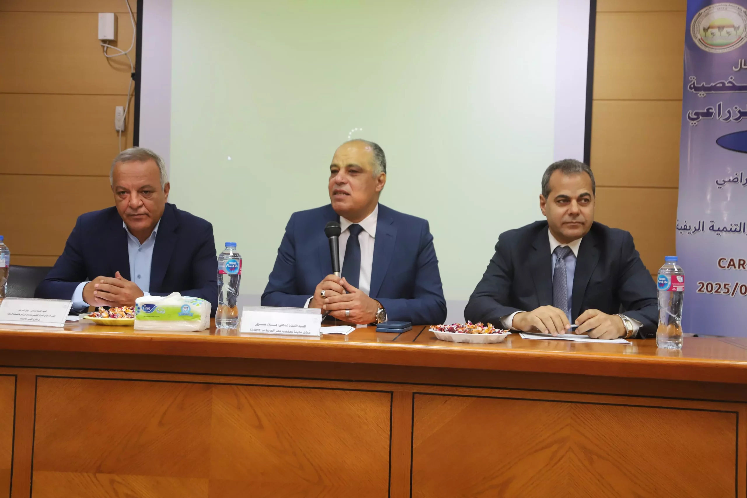 Da690009d375f5241f3dcc20339b085d