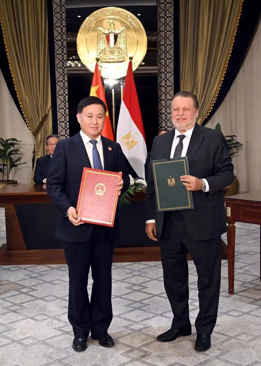 Ec7381ed704a43579242493bb300650d