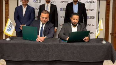 022f45bfb74329555cea9707fd92e52b