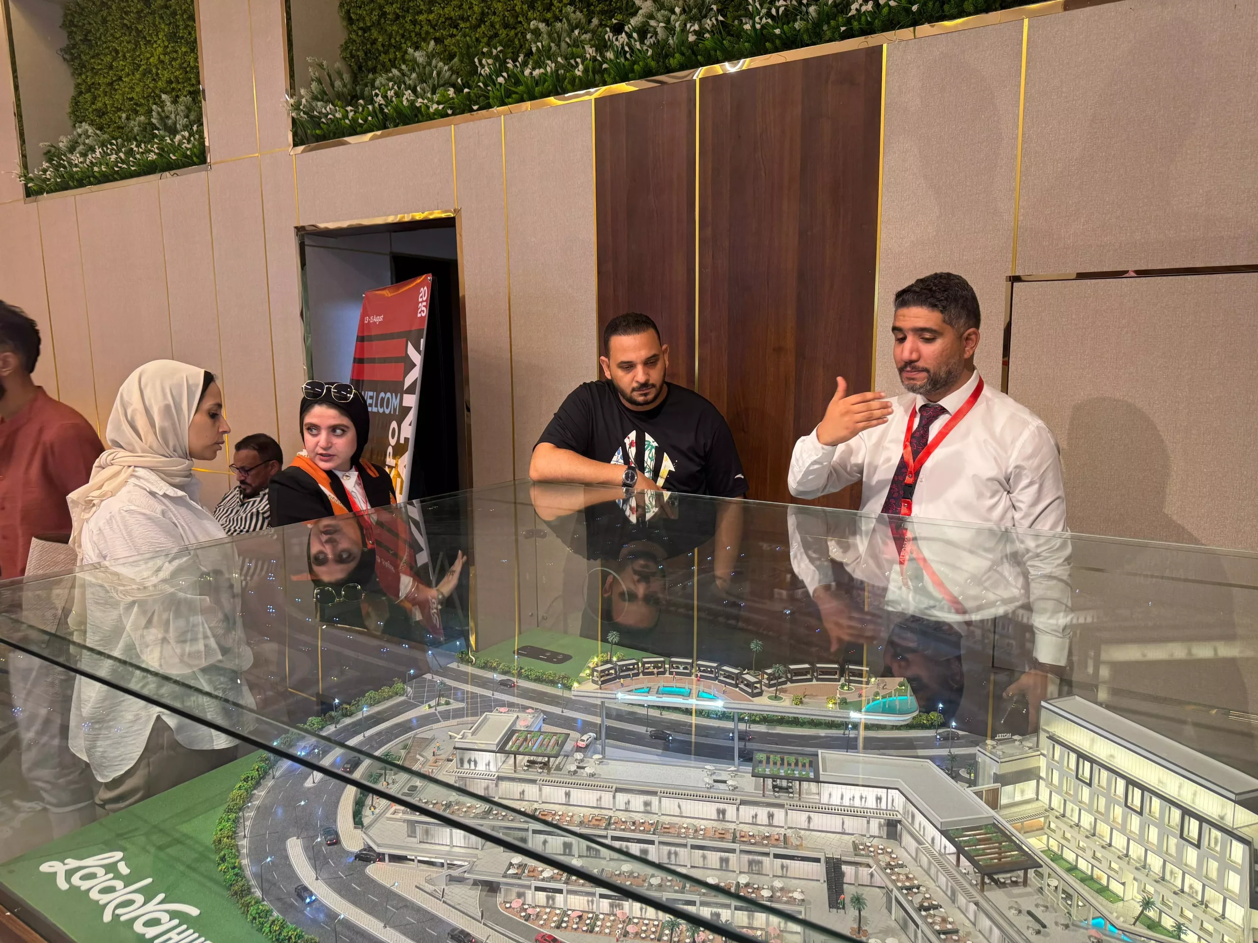 1d74172041d63a51601c79f8b3682bf2