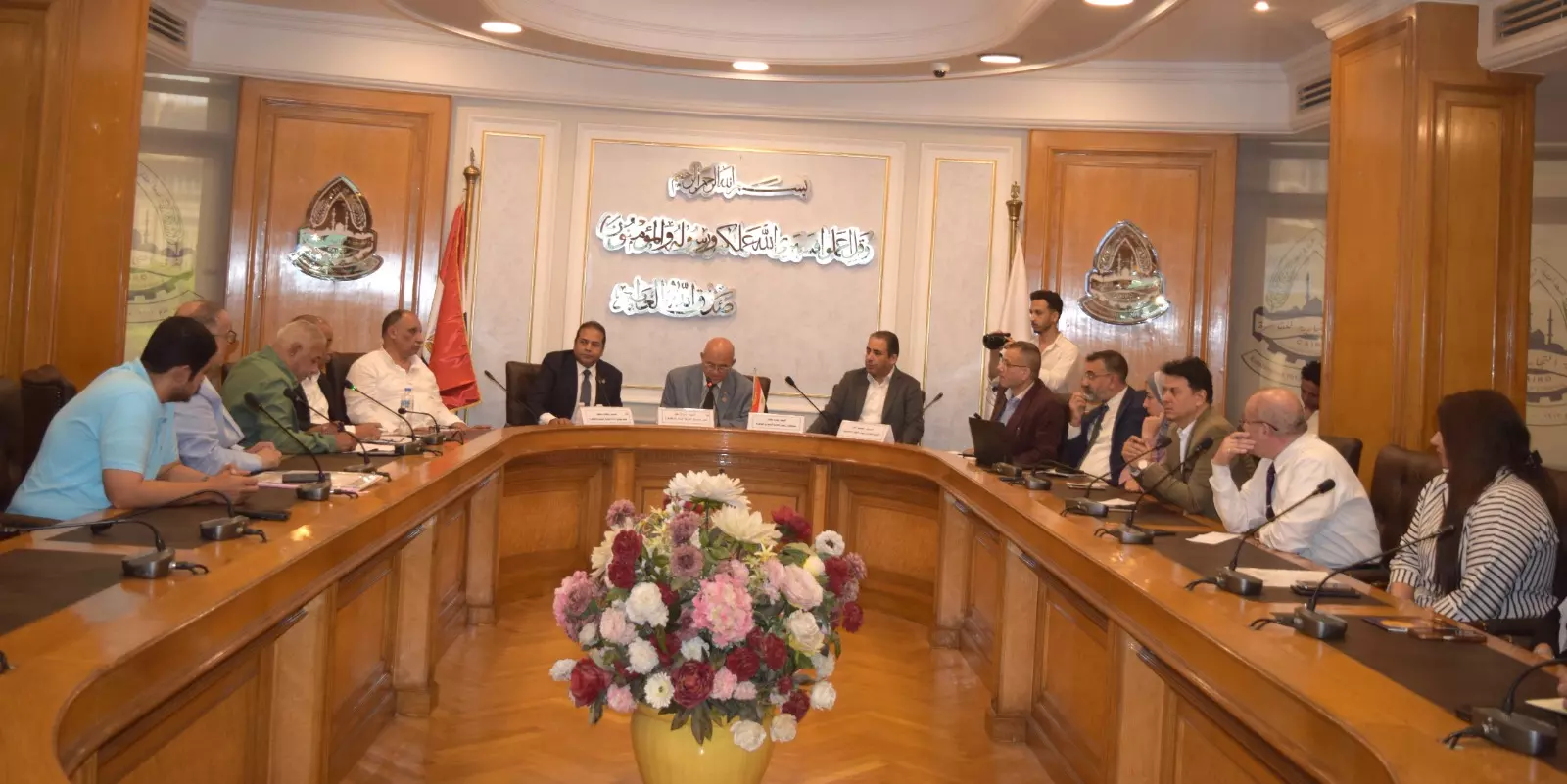 21e2b7e9a7424e0170a141007b6f74f2