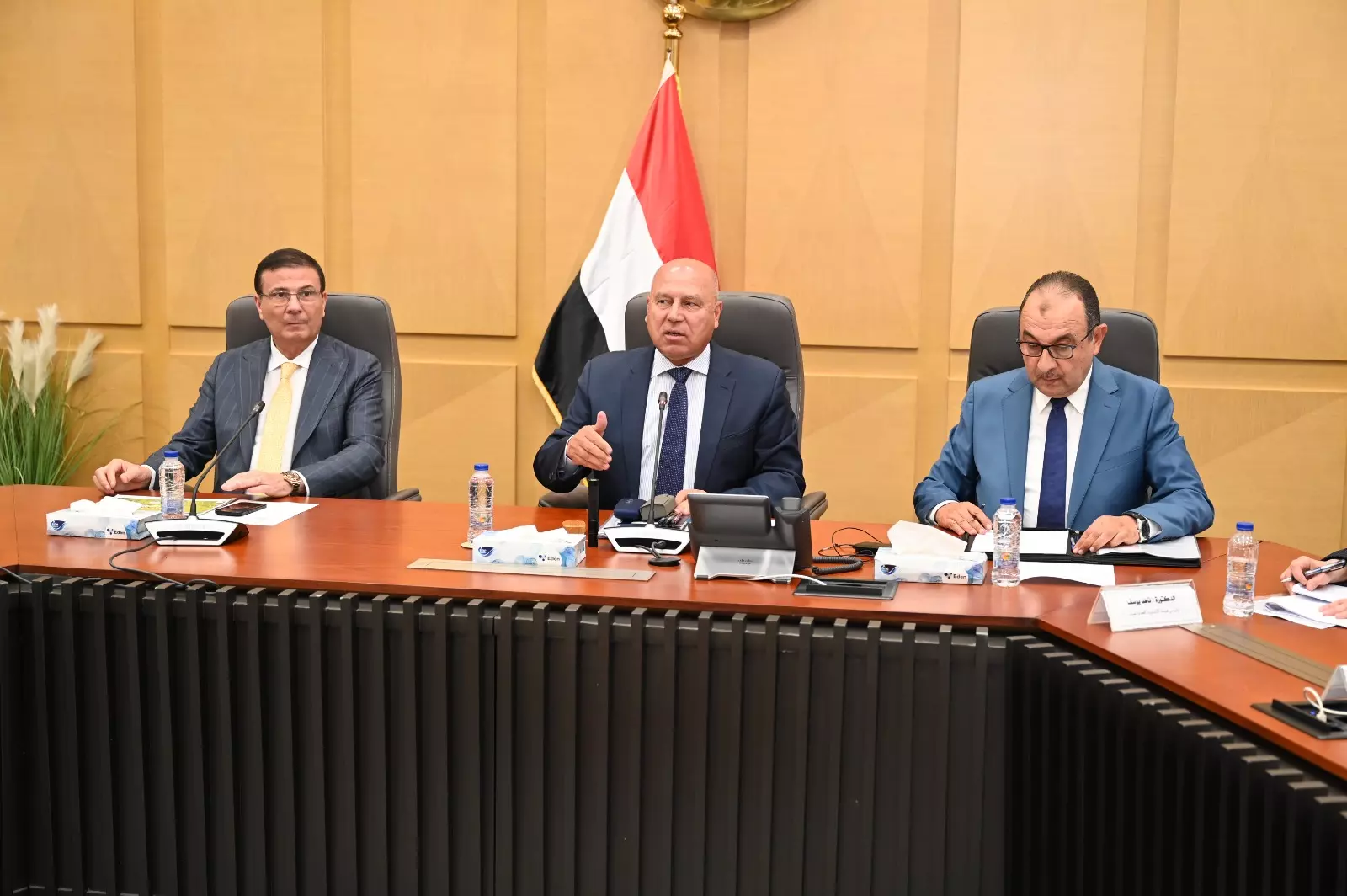 5654e4b4976115f8af806a4bb3ce7dfc