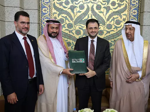 6b237cfa0efbaf92a7ea8bc553a71c39