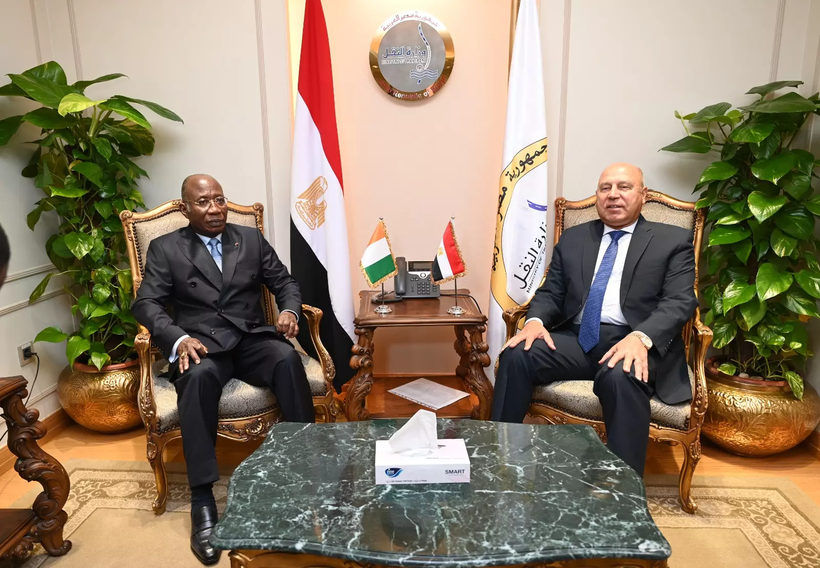 76680bd8fc4f9484bd9206235db5ea25