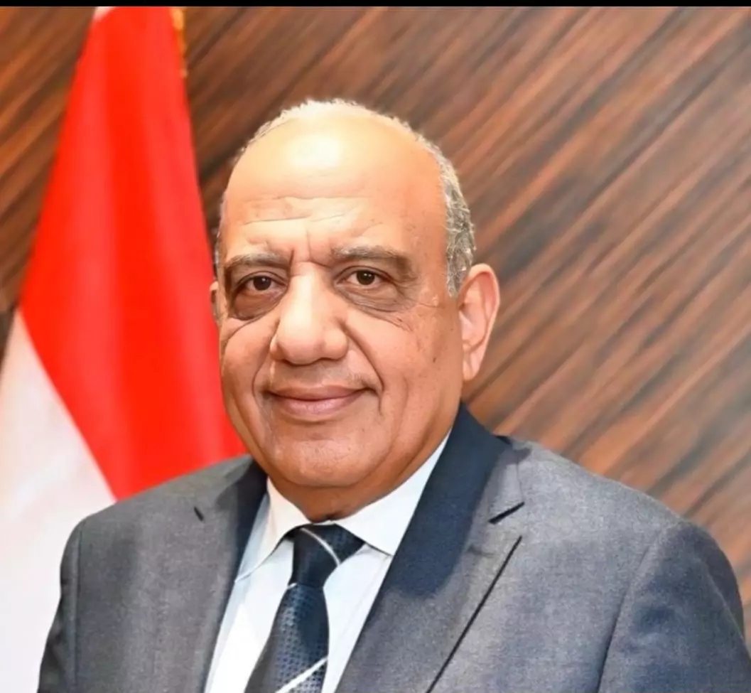 81dd2fdb183f3c6f2eb29d9380c742cb