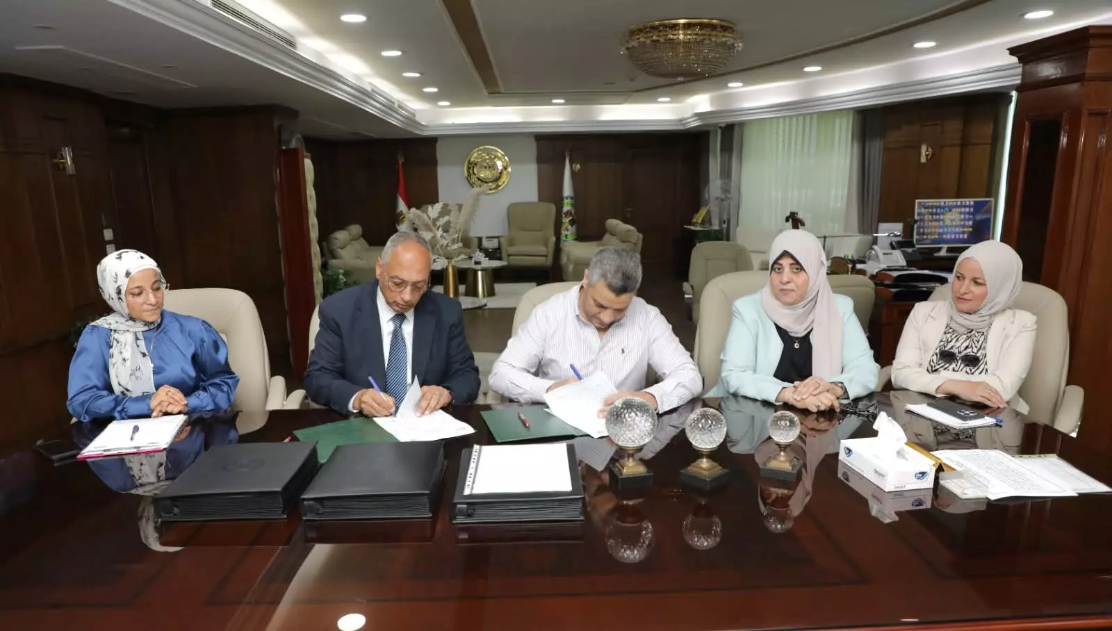 8371c62da7b7ed10a5a920b2e18e0e3b